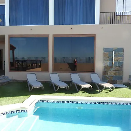 Roque Paraiso * أذيخي